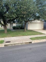 1200 HUGHMONT DR, Pflugerville, TX 78660