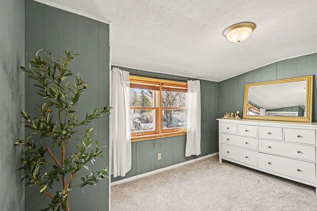 5425 31st Avenue S, Minneapolis, MN 55417