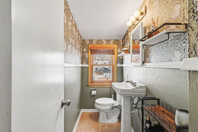 5425 31st Avenue S, Minneapolis, MN 55417