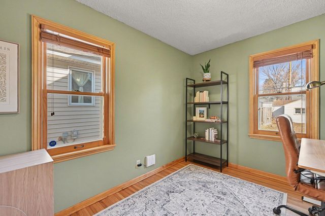 5425 31st Avenue S, Minneapolis, MN 55417