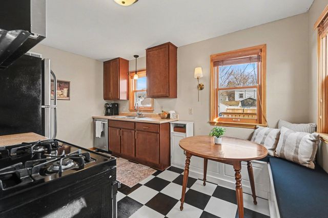 5425 31st Avenue S, Minneapolis, MN 55417