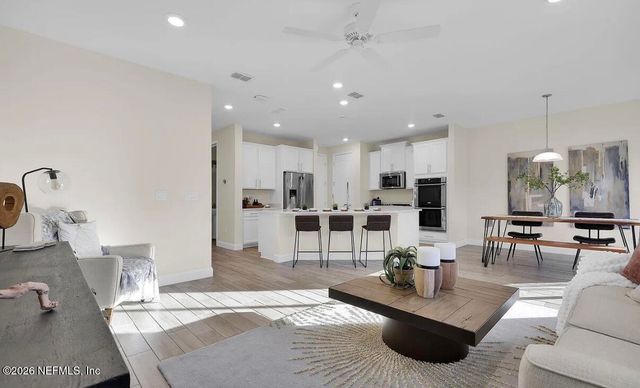 334 CLIFTON BAY Loop, St. Johns, FL 32259