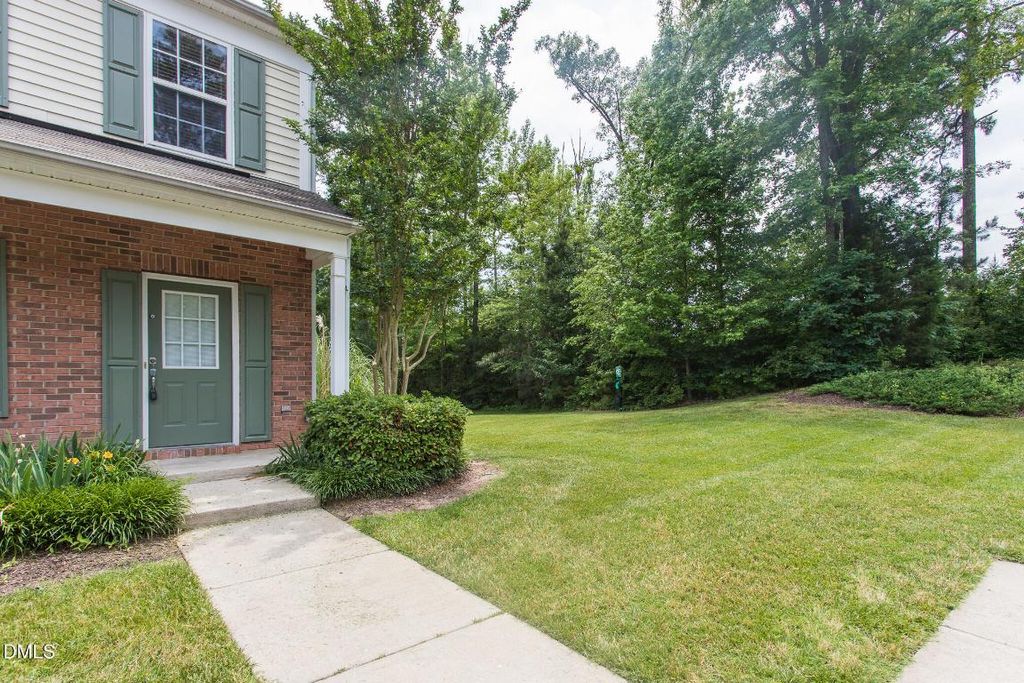 113 Sterling Oaks Court, Morrisville, NC 27560