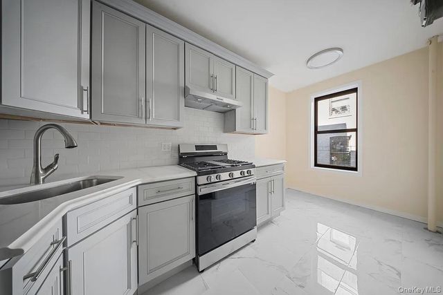 1372 Shakespeare Avenue 4C, Bronx, NY 10452