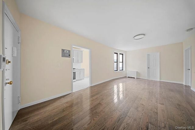 1372 Shakespeare Avenue 4C, Bronx, NY 10452