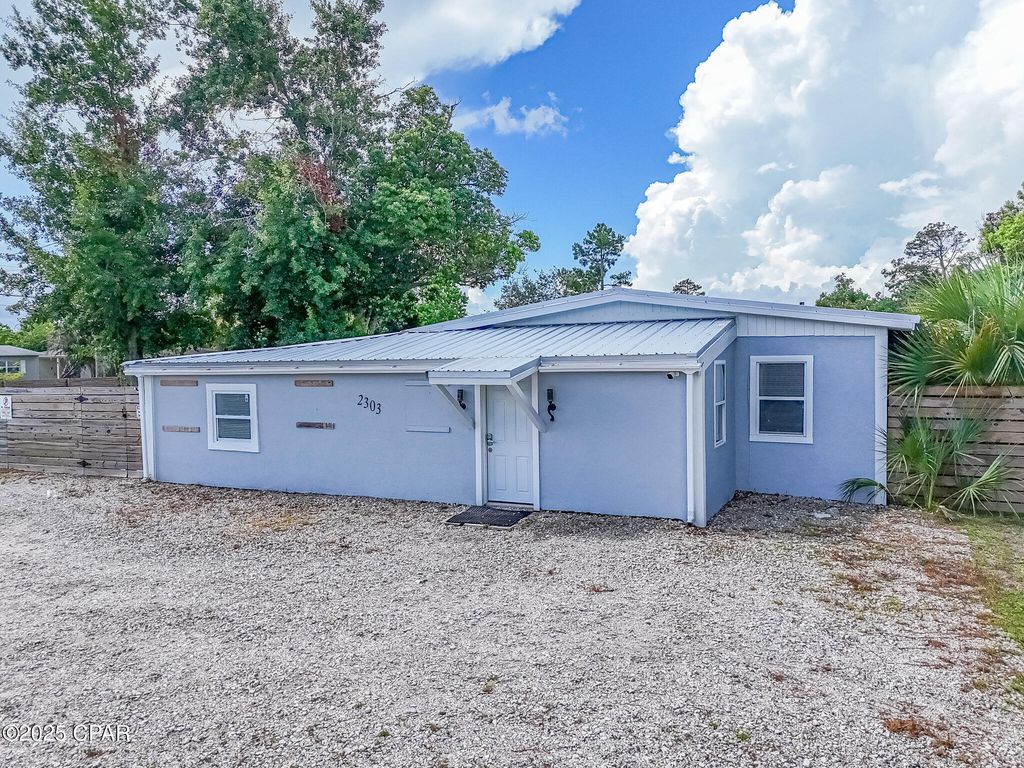 2303 W 19th Street, Panama City, FL 32405