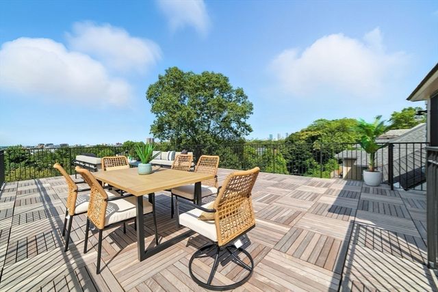 197 Winchester Street 1, Brookline, MA 02446