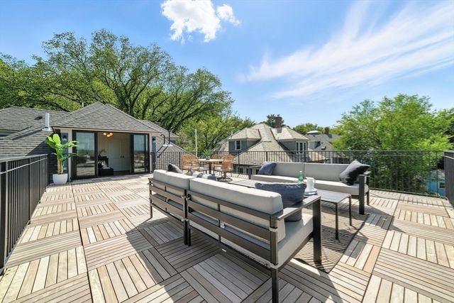 197 Winchester Street 1, Brookline, MA 02446