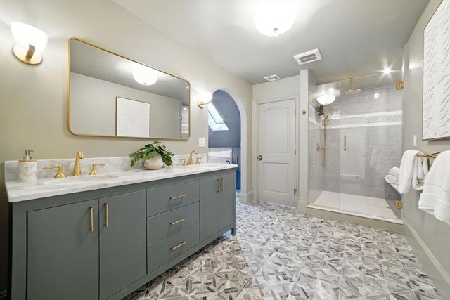 197 Winchester Street 1, Brookline, MA 02446