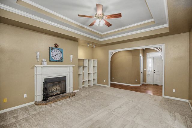 29 Ivy Circle, Bentonville, AR 72712