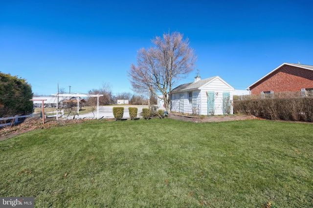 318 LINCOLN WAY W, New Oxford, PA 17350