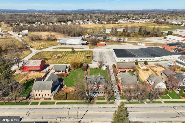 318 LINCOLN WAY W, New Oxford, PA 17350