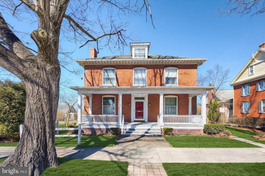 318 LINCOLN WAY W, New Oxford, PA 17350