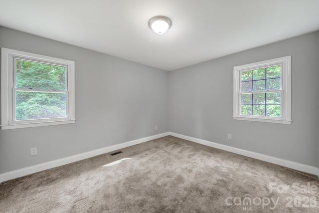 1200 Vickie Lane, Matthews, NC 28104
