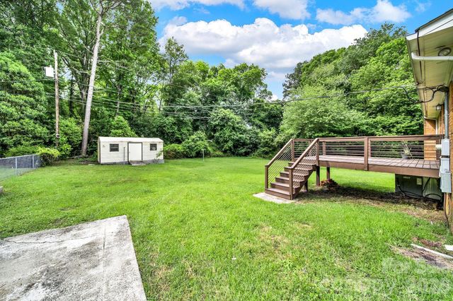 1200 Vickie Lane, Matthews, NC 28104