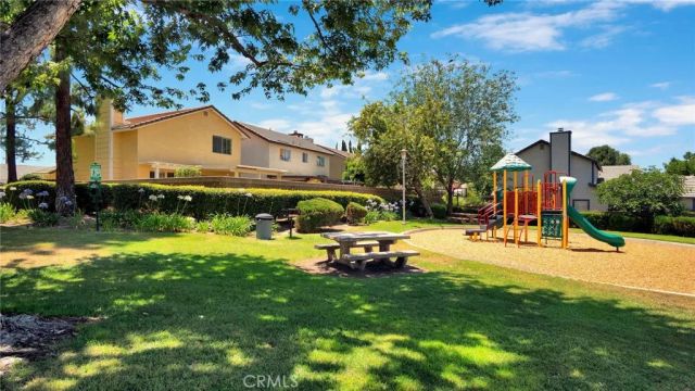26342 Snowden Avenue, Redlands, CA 92374
