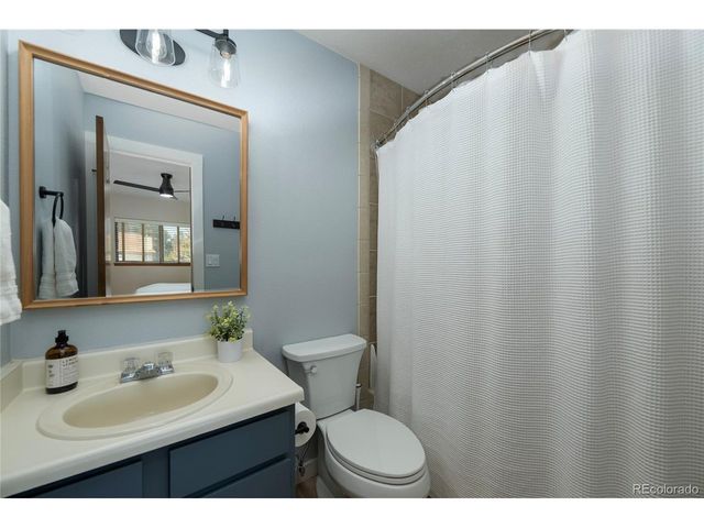 83 GCR 8400 D12, Fraser, CO 80442