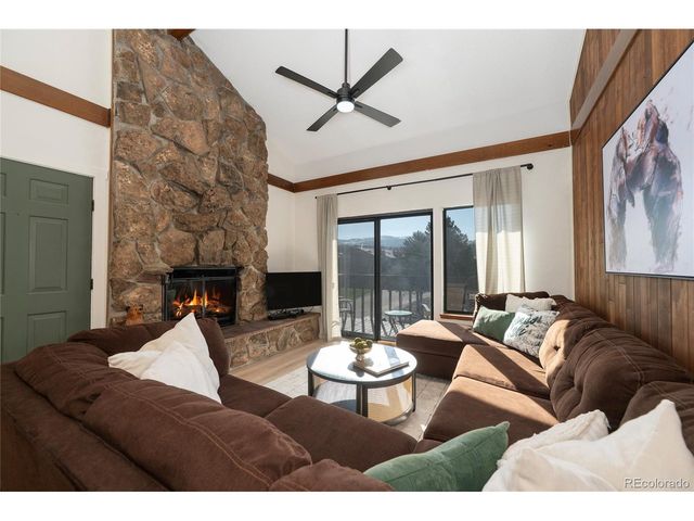 83 GCR 8400 D12, Fraser, CO 80442