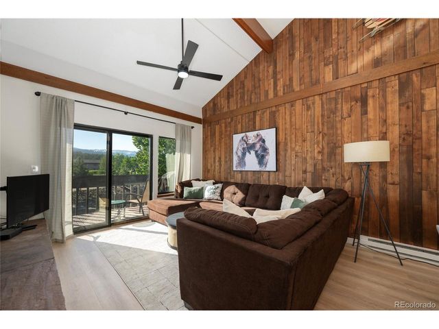 83 GCR 8400 D12, Fraser, CO 80442