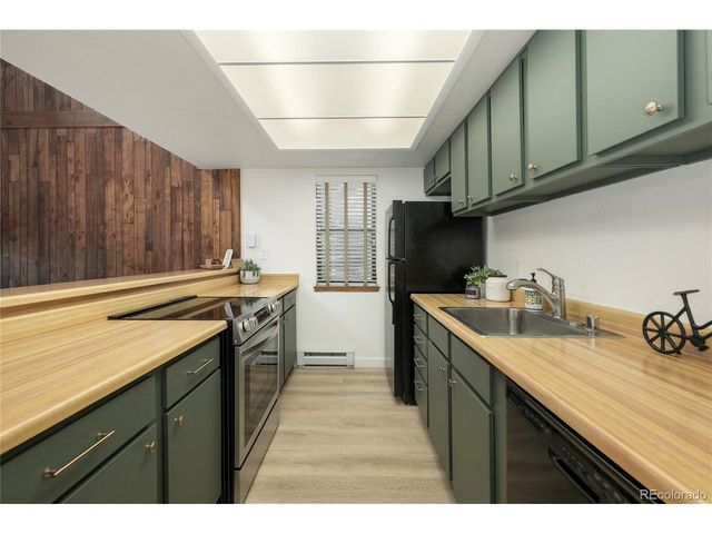 83 GCR 8400 D12, Fraser, CO 80442