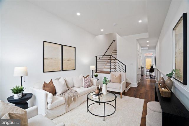 1538 LEVIS ST NE, Washington, DC 20002