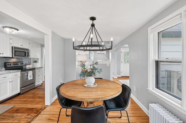 115 S Cedar Street, Chaska, MN 55318