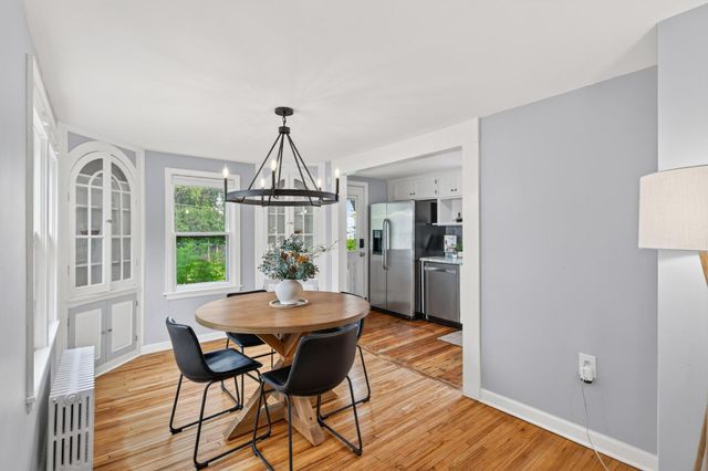 115 S Cedar Street, Chaska, MN 55318