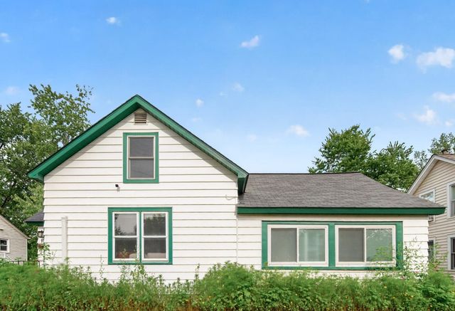 115 S Cedar Street, Chaska, MN 55318