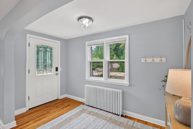 115 S Cedar Street, Chaska, MN 55318