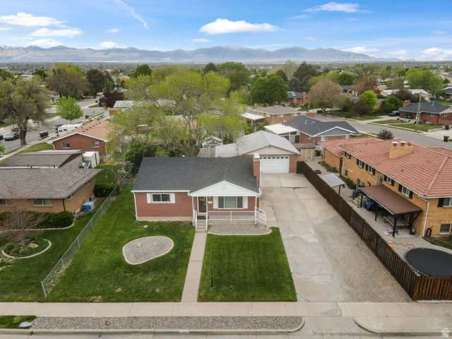 8162 S JACKSON ST, Midvale, UT 84047