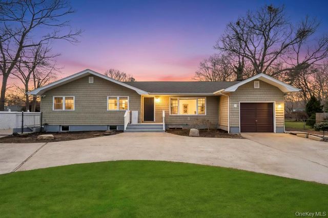 73 Maple Avenue, Shirley, NY 11967