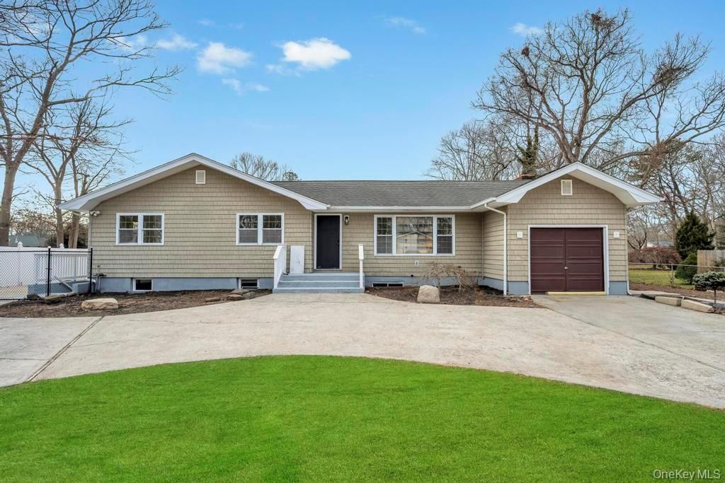 73 Maple Avenue, Shirley, NY 11967