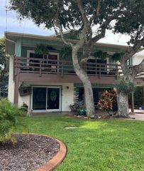 837 E 19TH AVENUE, New Smyrna Beach, FL 32169