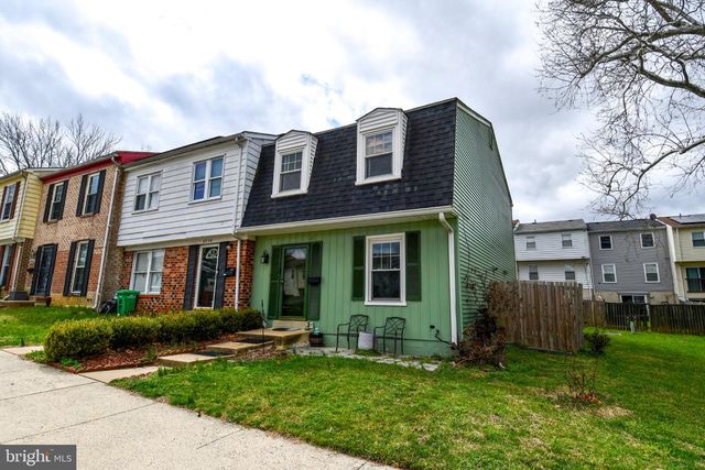 8960 CONTINENTAL PL, Landover, MD 20785