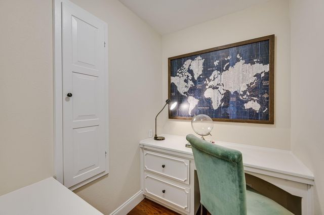 200 W Meadow LN, Wimberley, TX 78676