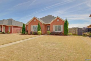 2205 Parkplace Street SE, Decatur, AL 35601