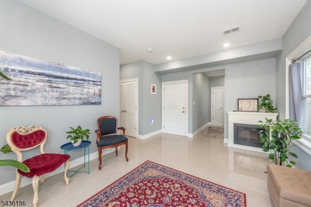 102 E Emerson Ave, Rahway City, NJ 07065