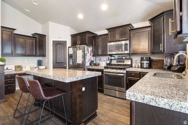 4028 S YOUNG DR, West Valley City, UT 84128