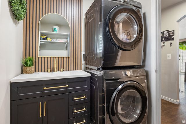 4028 S YOUNG DR, West Valley City, UT 84128