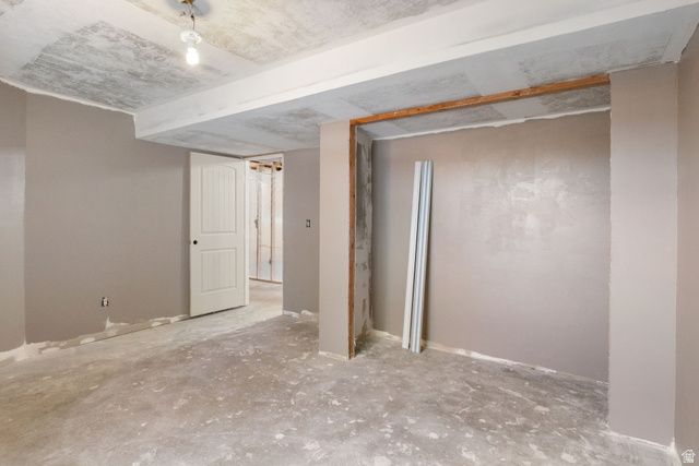 4028 S YOUNG DR, West Valley City, UT 84128