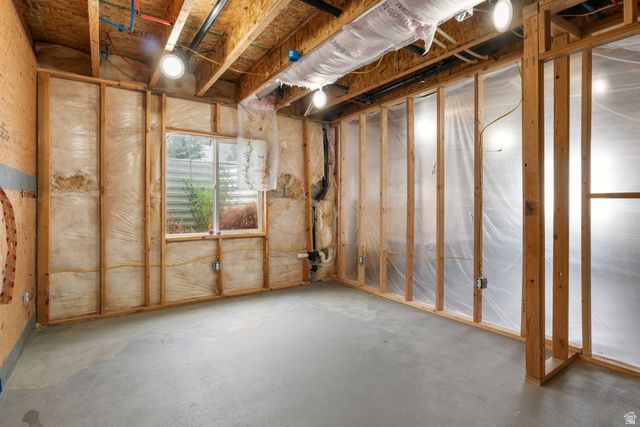 4028 S YOUNG DR, West Valley City, UT 84128