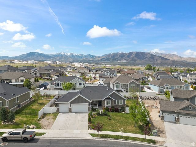 4028 S YOUNG DR, West Valley City, UT 84128