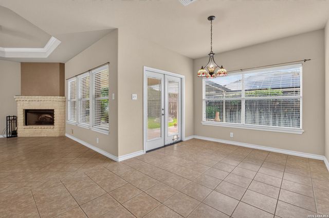 15614 DELL LN, Selma, TX 78154