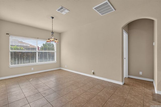 15614 DELL LN, Selma, TX 78154