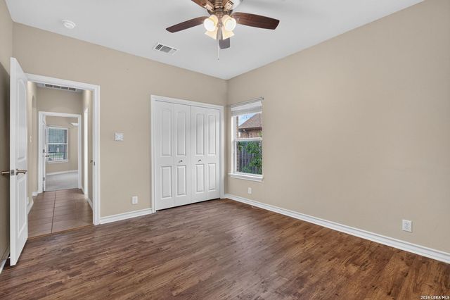 15614 DELL LN, Selma, TX 78154