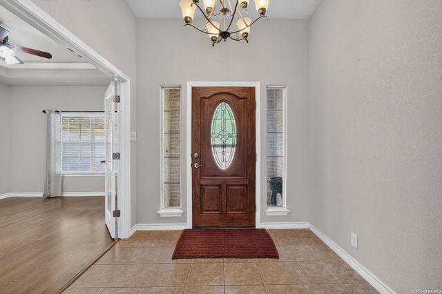 15614 DELL LN, Selma, TX 78154