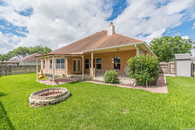 15614 DELL LN, Selma, TX 78154
