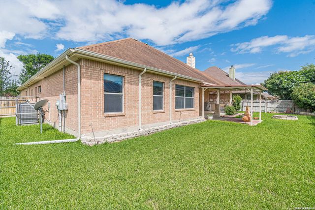 15614 DELL LN, Selma, TX 78154
