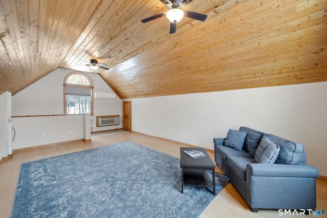 16 Higgins Way, Tolland, CT 06084