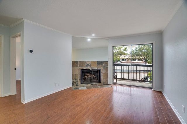 8888 Tallwood DR 2206, Austin, TX 78759